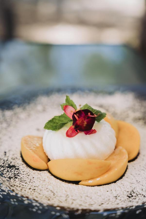 Hotel Spiaggia D'Oro - Charme & Boutique - Garda Lake Collection Salo Bagian luar foto
