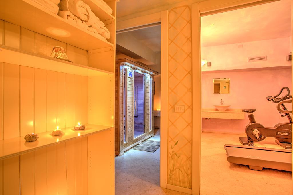 Hotel Spiaggia D'Oro - Charme & Boutique - Garda Lake Collection Salo Bagian luar foto